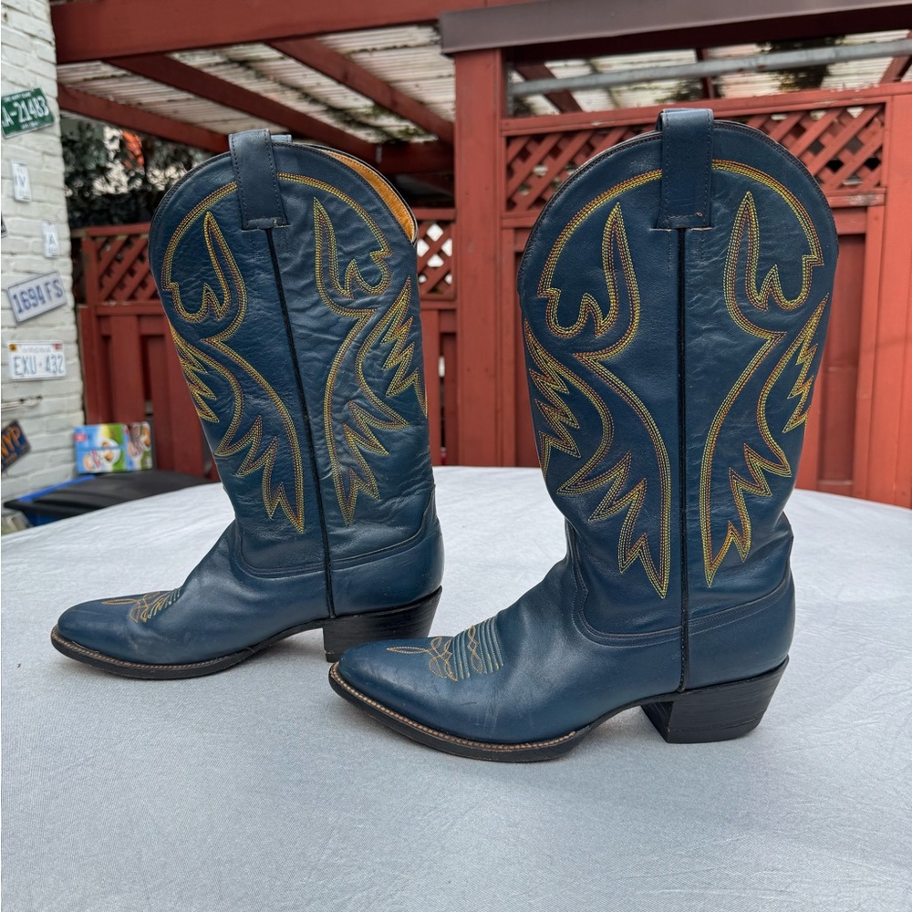 Blue Western Cowboy Boots with Yellow Stitching